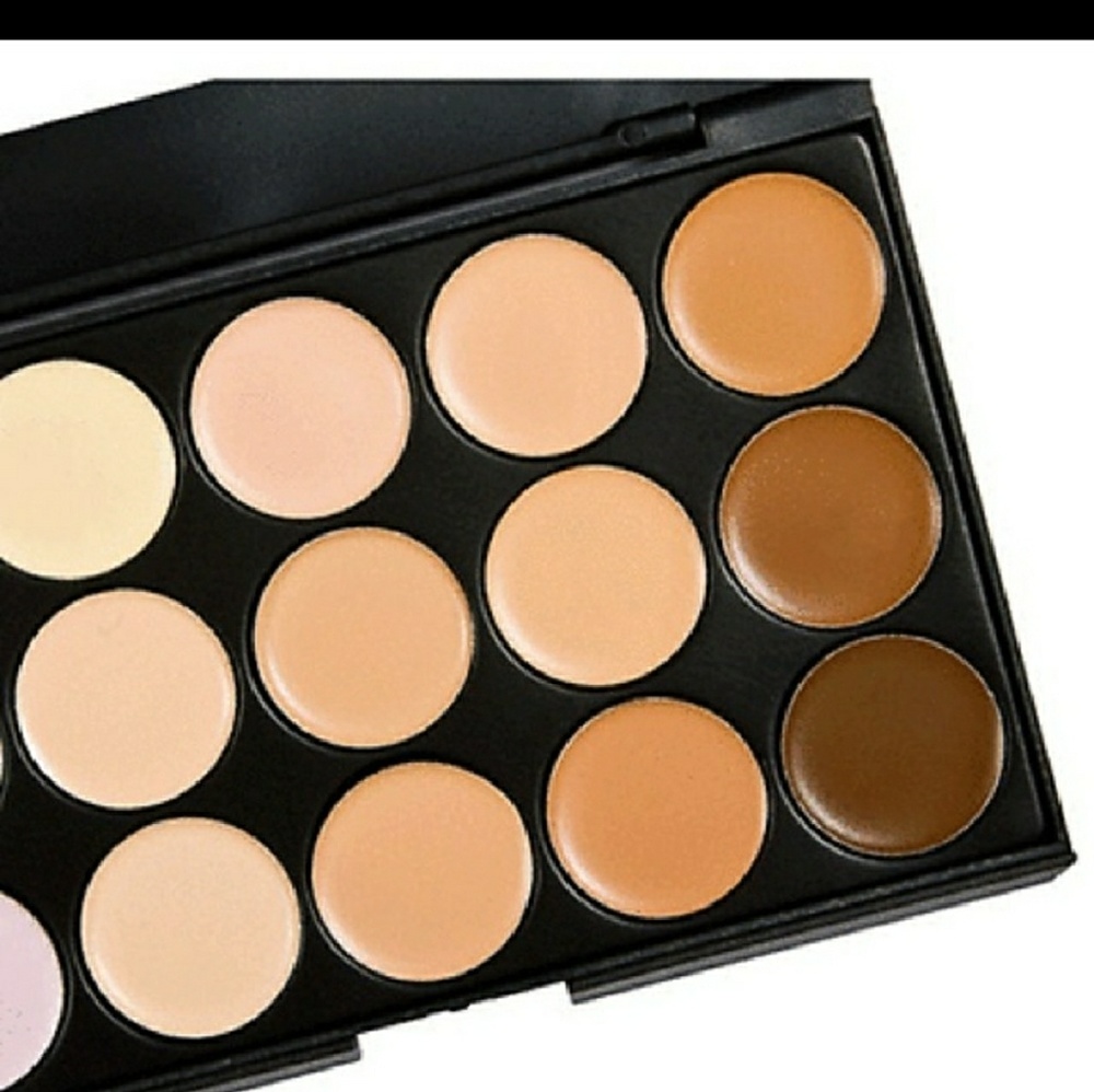 Contour Concealer Palette - Picture 3 of 3